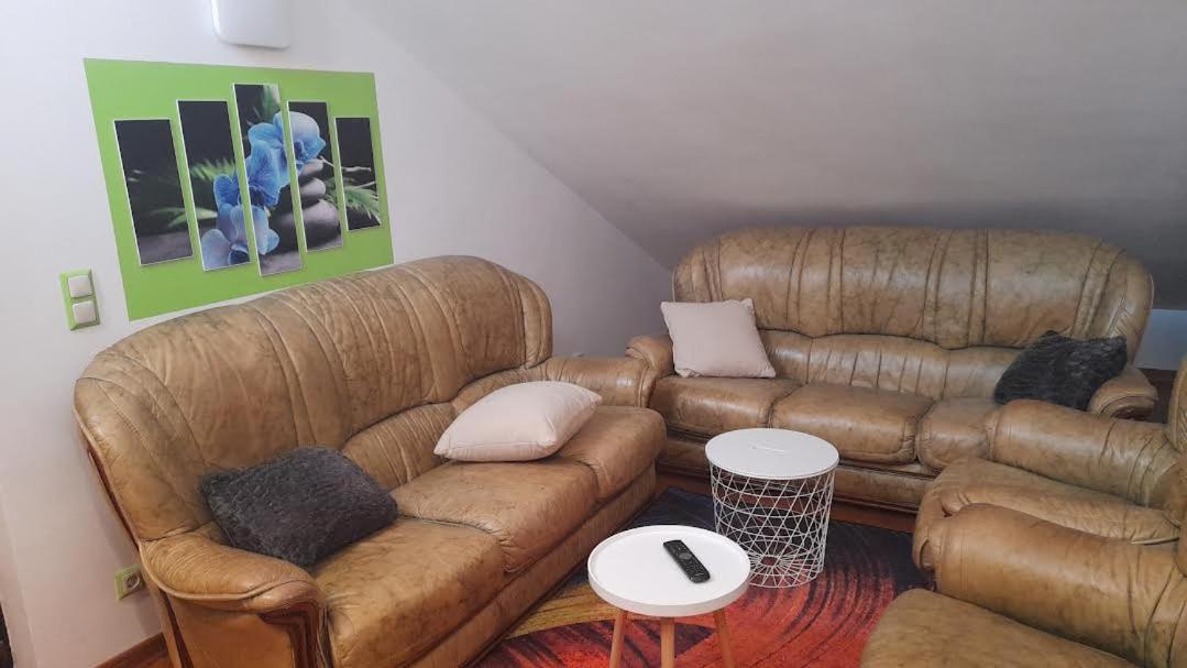 Apartmani Delas 2 Pjescana Uvala Esterno foto