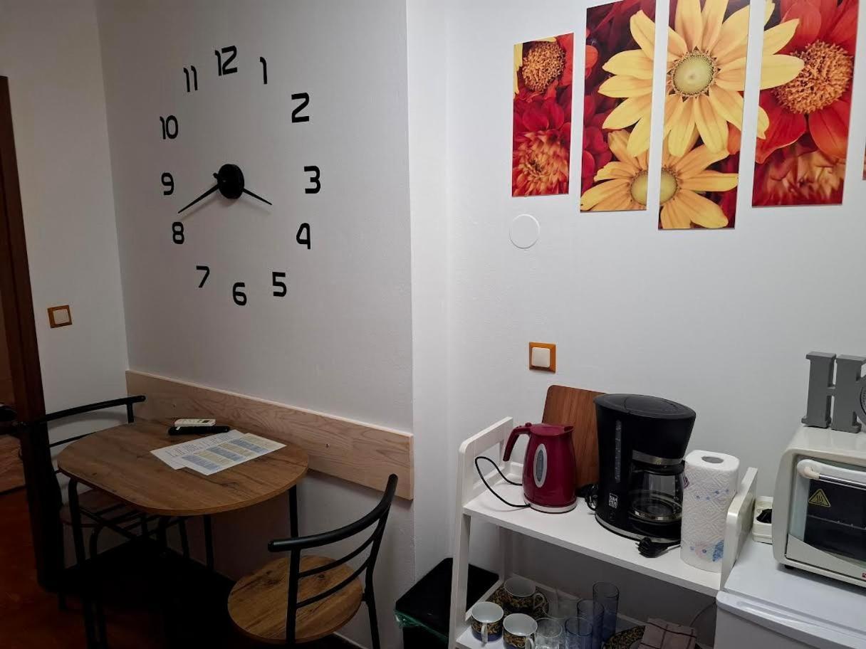 Apartmani Delas 2 Pjescana Uvala Esterno foto